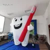 イベントのための歯ブラシを持つパーソナライズされた広告の膨脹可能な笑顔の漫画の歯の風船4mの白い歯科医師モデル