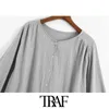 Traf女性のファッション半薄いプリーツ緩い非対称ブラウスヴィンテージ長袖ボタンアップ女性シャツシックなトップス210415