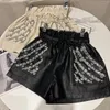 Shorts femininos zcsmll mulheres frisadas de strass cordão pu botas de couro alta cintura alta temperamento de moda outono inverno 2021 th1412