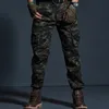 高品質のカーキカジュアルパンツ男性軍事戦術ジョガーズ迷彩貨物ズボンマルチポケットファッションブラックアーミーズボン220311