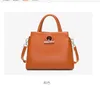 DA666 여성 디자이너 핸드백 럭셔리 가방 패션 토트 지갑 지갑 크로스 바디 백 배낭 작은 체인 지갑 무료 쇼핑