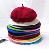 Basker pc ull basker hattar kvinnor vinter fransk hatt fast färg mode hösten platt cap casual filt beanie beretsberets