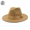 Breda randen hattar vintage klassiker filt ull jazz fedora cowboy panama cap för kvinnor män vit röd trilby bowler topp hatwide pros22