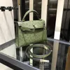 19 cm Ostrich Mini Bag Brand Handtas Volledig handgemaakte stiksel vrouwen luxe portemonnee rode olijfgroen blauw enz. Veel kleuren om snelle levering te kiezen