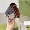 Borsa a tracolla con lucchetto a catena Portafogli lunghi Borse da donna Borsa Tasca interna con zip in tela Lettere di moda Hardware dorato Patta classica