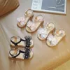 어린이 샌들 소녀 아기 통기성 빛의 가벼운 여름 아이의 T- 벨트 레이스 나비 이슬 공주 신발 2022 유아 해변 신발 g220523