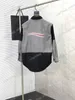 22SS Мужчины Женщины Дизайнеры куртки Paris Sea Wave Print Cotton Company Man отворотная уличная одежда черная серая M-2XL