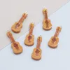 Herramientas artesanales en miniatura para mini guitarra 1221283