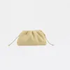 X Loulou Drawstring Golden Ball Cloud Bag Kvinnor Soft Luxurys Designer Väskor Crossbody Clutch Pures B V Handväskor