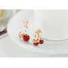 Clip-on Vis Retour Corée Style Fraise Forme Clip Boucles D'oreilles Pour Les Femmes Top Qualité CZ Double Perle Pas Percé Bijoux Pas AllergieClip-on