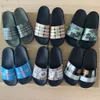 Designer Slipper Luxe Mannen Vrouwen Sandalen Merk Slides Mode Slippers Lady Slide Dikke Bodem Ontwerp Casual Schoenen Sneakers van merk 0011