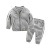 طفل خريف فتاة أزياء ملابس القطن طويل الأكمام سترة صلبة+سروال 2pcs bebes tracksuit