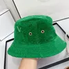 Diseñadores sombrero con forma de cubo moda mujer hombre visera sombreros Color sólido letra transpirable gorra boina sombrero de diseñador de alta calidad