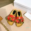 Mode-baotou tofflor läder metall kedja slitstarka platt sandaler kvinnor avslappnad kvinna sandal gratis fartyg gelé bowtie sko