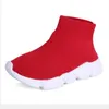 Moda Baby First Walkers Designer Kids Sneakers Red Black Boys Girl Flat Botas respiráveis ​​Botas infantis Sapatos Treinadores Runners