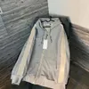 メンズジャケットパーカーデザイナーマンジャケットスウェットシャツジャンパー男性のためのスプリング女性コートプルオーバーストライプスリーブアウトウェアコートサイズM-XL