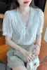 Frauen Blusen Hemden Chikichi Französisch Chic Schöne Spitze Hemd Frauen 2022 Sommer Weiß V-ausschnitt Kurzarm Büro Dame Puff hülse TopW