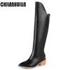 Botte Cowgirl Genou Haute pour Femmes Qualité Impression Cuir Microfibre Automne Hiver Talon Noir Mode Chevalier 220805