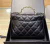 夏の女性の財布とハンドバッグ2022新しいファッションカジュアルな小さな正方形のバッグ高品質のユニークなデザイナーショルダーメッセンジャーバッグH0384