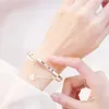 Pulsera de moda para mujer, pulseras de acero inoxidable, brazaletes, joyería de diseñador de corazón para mujer, pulsera con dijes de marca para mujer G225263F