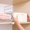 Creative Closet Shelf Divider Garderob Partition Hyllor Dividerklädtråd Hyllning Lagringsorganisatör Högkvalitativ hem