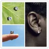 Boucles d'oreilles magnétiques à vis à clipser 2022 marée simple vent froid hommes et femmes pierre sans oreilles personnalité pince d'oreille matériau en cuivre EarClip-on