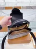 2022 Fashion Handbags مصممي المصممين الفاخرة Crossbody Bag Women Handbag Pochette Messenger Bag Baging Counter Crossbody Totes