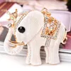 Keychains de moda colgante colgante de elefante blanca aleación de automóvil anillo llave dama creativa de regalo