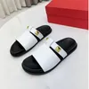 Women Summer Slippers sandals bench shoes Stylish flat thick bottom soft sole Willow nail leisure Simplicity comfortable non slip versatile sandals V62909