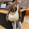 Lattice Pattern Shoulder Bag Space Cotton Handbag Women Large Capacity Tote Bags Feather Padded Ladies Quilted Shopper Bag 220812