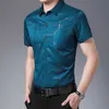 Märke avslappnad sommar lyxbronz tryck kort ärm Slim fit män skjorta streetwear social klänning skjortor herr mode tröja 210701