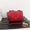 Designer de luxe moyen collège sac en cuir rouge matelassé en cuir texturé gland bandoulière sac à bandoulière de haute qualité