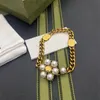 fashion luxury Luxury Designers Bracelet Women Bracelets High Quality Brass Material Vintage Pearl Bracelets Engagement Jewelry Social Accessories 0504YB