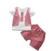 Ensembles de vêtements d'été pour bébés garçons, vêtements à manches courtes, chemises imprimées avec fausse cravate + Shorts rayés pour enfants