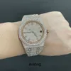 Tiktok Erkekler Saat Toptan Su Geçirmez Aydınlık Takvim Çelik Band Sports Quartz Watch WY4I