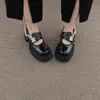 Klänning Skor Kvinnor Mode Liten Läder Mångsidig Square Toe Platform Loafers Luxury Pearl Chain Chunky Heel Sandals 220322
