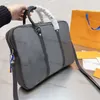 Homem pm viagem pequena maleta documentos designer portátil totes bolsas de computador sacos de negócios dos homens porte designer mão saco m52005246v