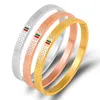 2022 Alta Qualidade Feminina Clássico Designer Bangles Drop Oil Aço Inoxidável Ouro Pated Letra de Luxo Casal Pulseiras Lady Festa Presentes Atacado