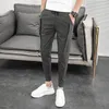 Koreańskie letnie spodnie mężczyźni projekt mody Slim Fit Harem Kids Długość Solid All Match Hip Hop Joggers Spodni 220524