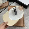 2021 Embroidery Designer Bucket Hats For Men Womens Fitted Hats Wihte And Black Fashion Casual Designer Sun Hats Caps