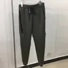 Designer NK Men Tech Fleece Mens Tech Thick Pants Clothing Techfleece Joggers Techs Byxor Elastisk midja som k￶r l￶s kausal svettpant