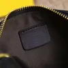 Designer Nano Graphy echte Leder -Halbmondbeutel Handtaschen Bottom Gold Buchstabe Handgelenk Bag Ketten Straps Umhängetaschen Reißverschluss Baguette Italien Beutel Half Moon Hasp