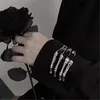 Bangle Punk Hip Hop Skull Bangles for Men Women Night Club Rock Cool Jewelry 2023 ГОТИЧЕСКИЕ Скелетные когти Браслеты Творческие Raym22