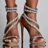 Sandali Luxury Bling Crystal Women Open Toe Cinghie con strass Scarpe con tacco alto incrociate Abito da sposaSandali