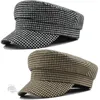 女性のためのベレー帽ビンテージ格子縞の帽子冬ウールボイナフランスのファッションニット帽子レディースフラットアーミーキャップボンネットガールズSboyberets