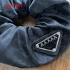 Klassiek zwart haarbanden hoge elastische designer rubberen bands driehoek badge paardenstaarthouder haarring eenvoudige haren touw