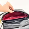 Moda bolsas de ombro de grife femininas de couro de alta qualidade com corrente quadrada e mensagem bolsa tiracolo