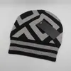Designer Autumn Winter Men's Beanie Hats Women's Trend Embroidered Letters Warm Hats