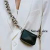 Kara Purse Women's Thick Chain Single ShourdredMessenger Bag Change Chest Bag Ins Super Fire PUミニウォレットカードバッグプロクスハンドバッグ220725
