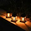 Utomhus Solar Lantern Lawn Camping Decoration Landscape Courtyard Garden LED Atmosphere Candle Light Christmas Lamp 220629